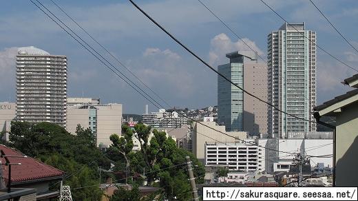 東戸塚 上大岡 横浜市その他 自転車と超高層ビル Evergreen